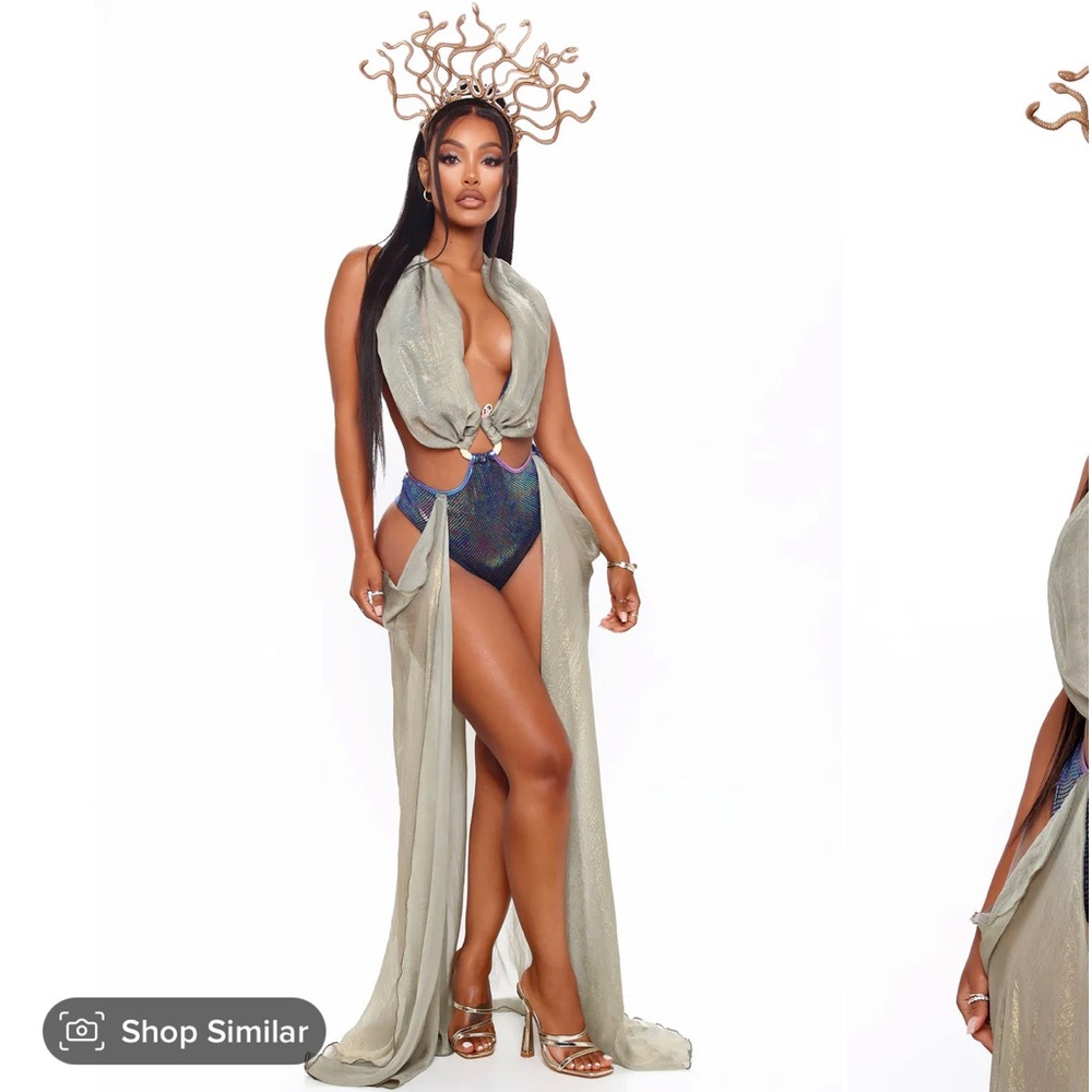 Fashion Nova Medusa Costume